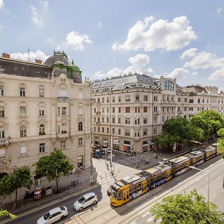 Discover Your Budapest Retreat-Walk To Parliament Bagian luar foto