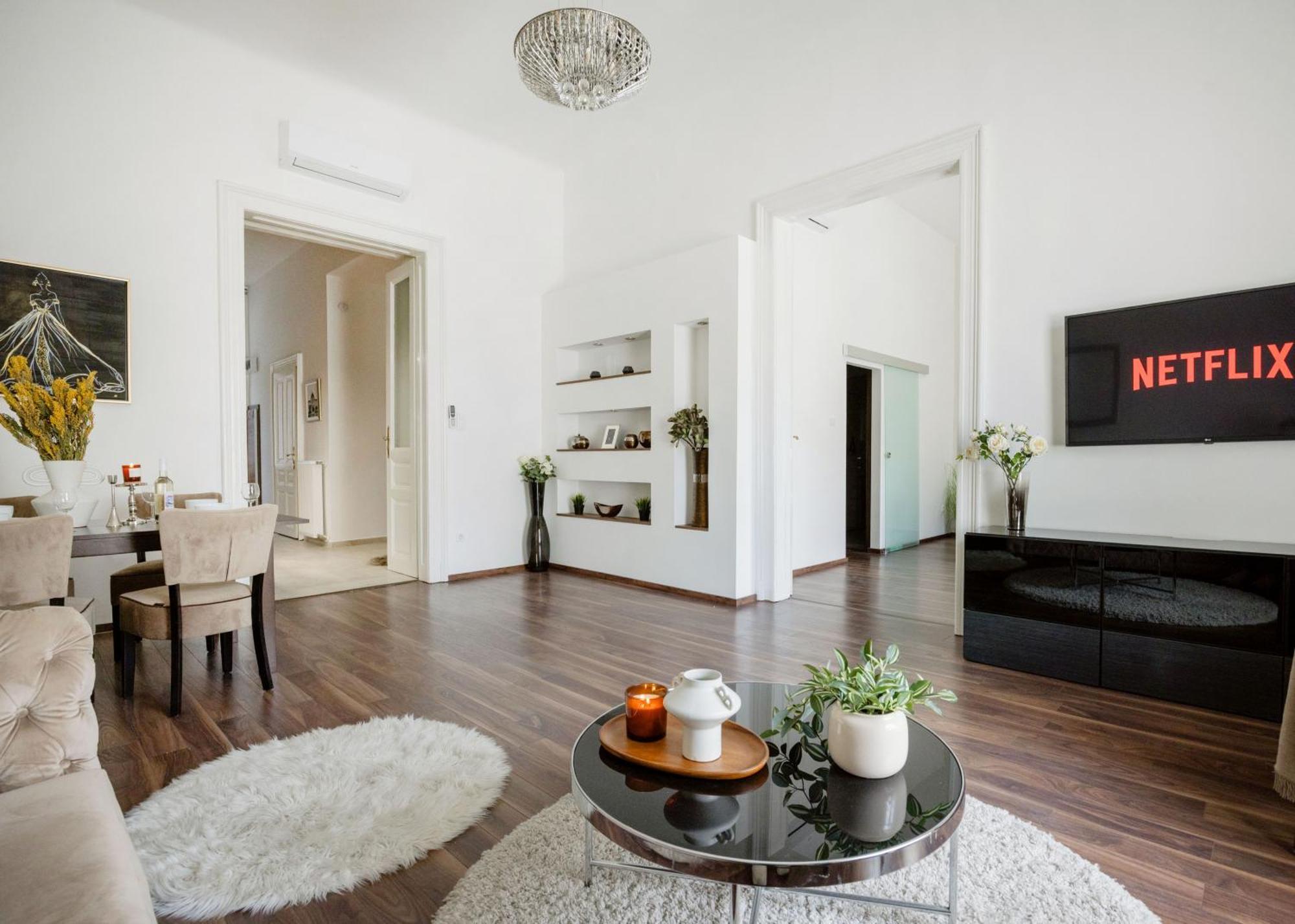 Discover Your Budapest Retreat-Walk To Parliament Bagian luar foto