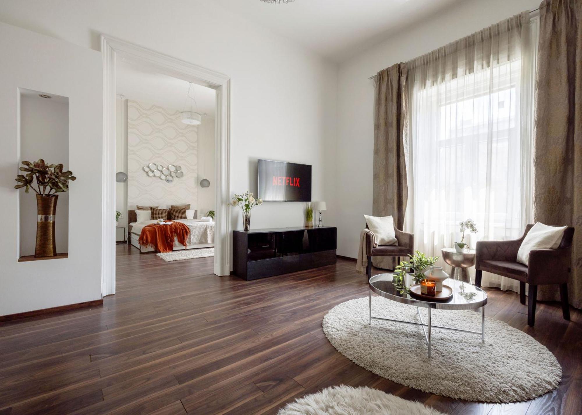 Discover Your Budapest Retreat-Walk To Parliament Bagian luar foto