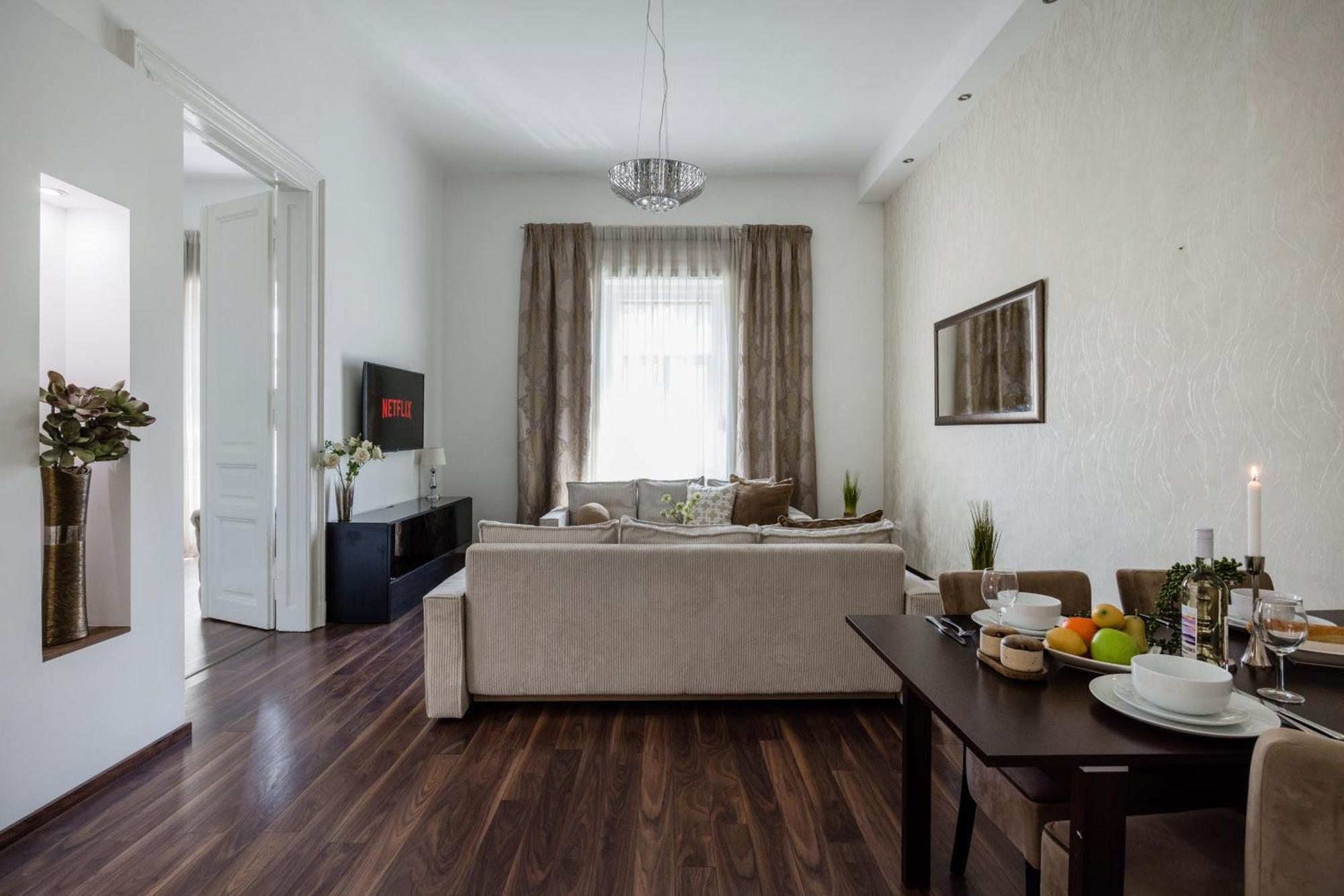 Discover Your Budapest Retreat-Walk To Parliament Bagian luar foto
