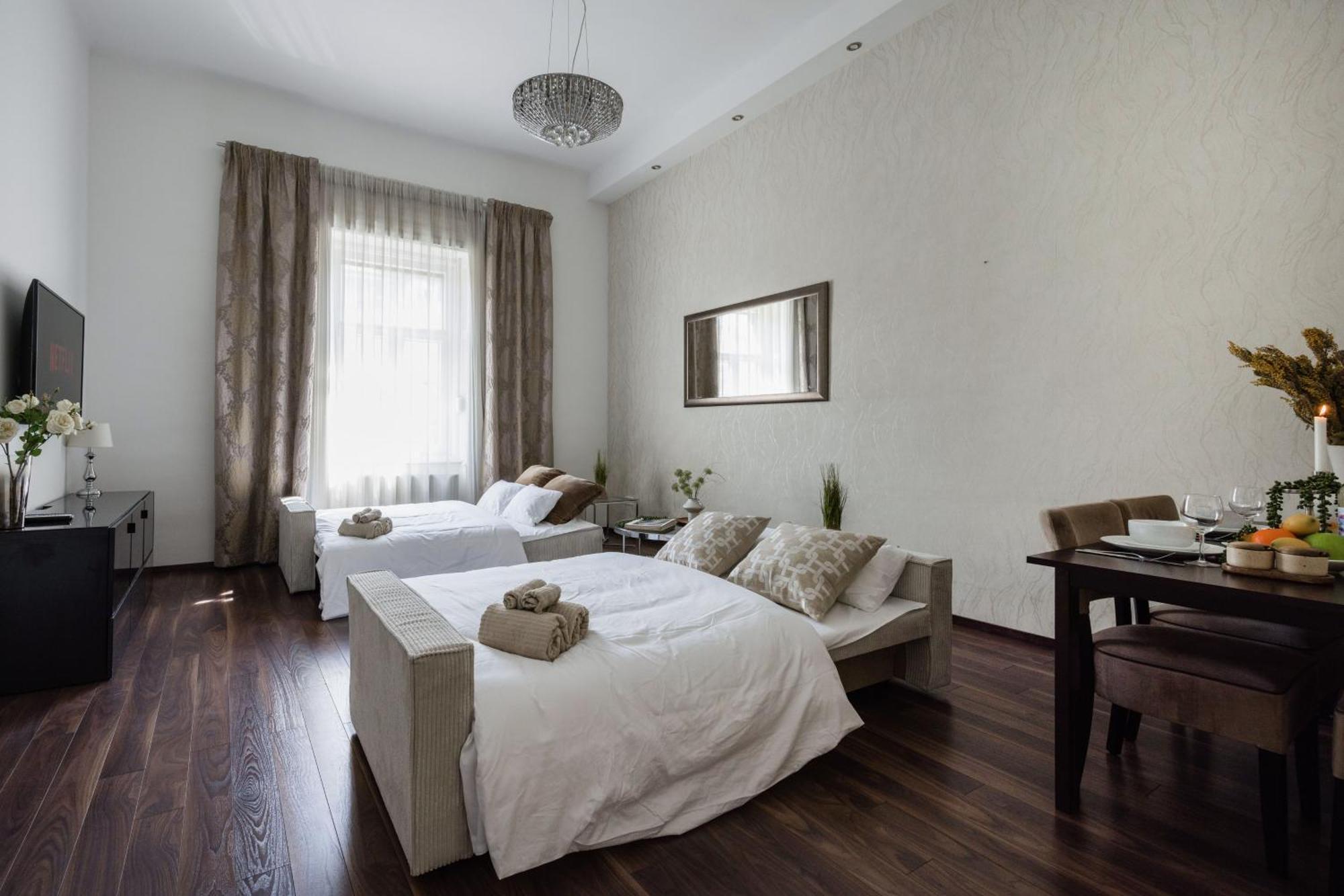 Discover Your Budapest Retreat-Walk To Parliament Bagian luar foto
